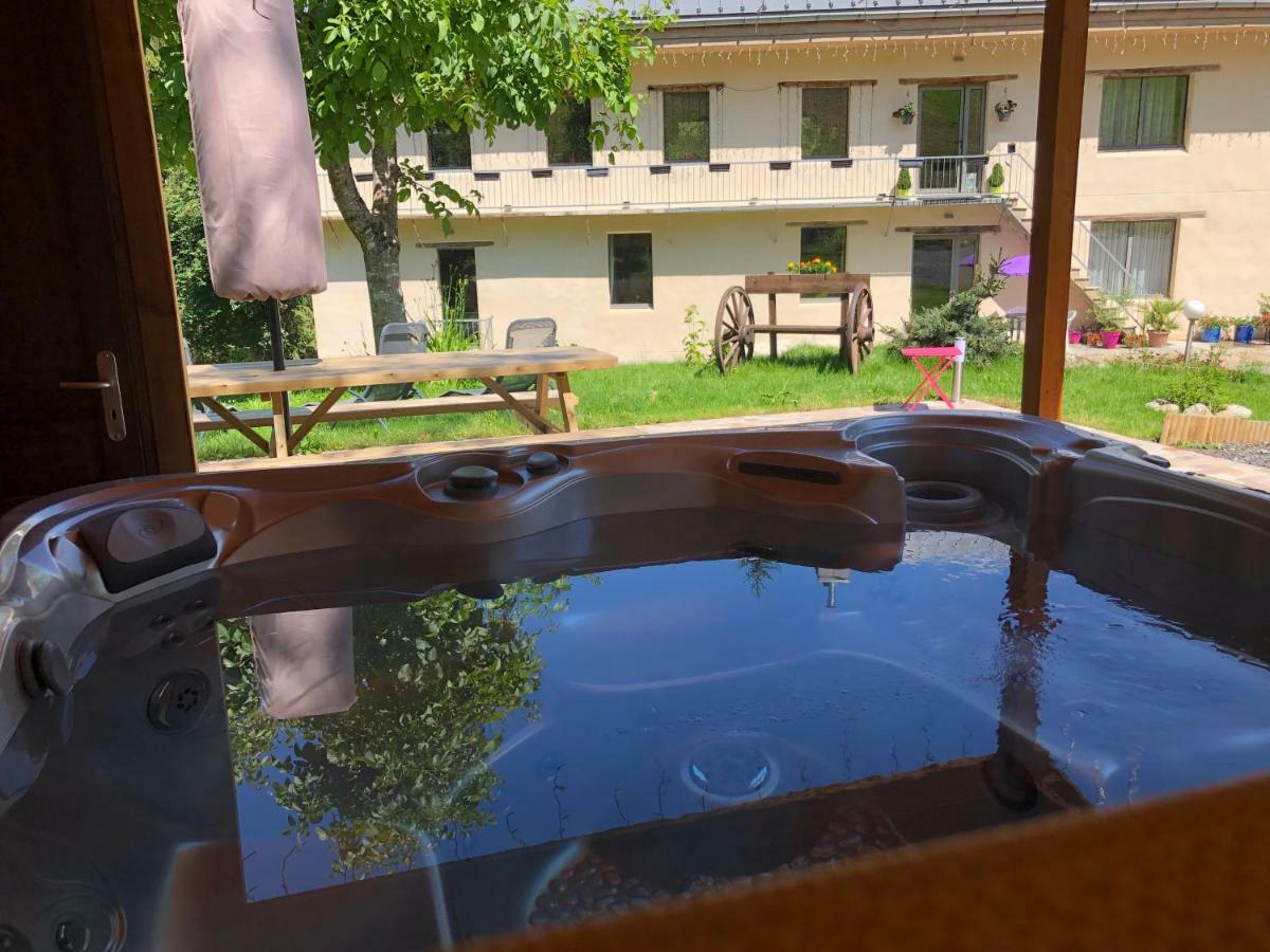 Le Moulin Des Olirics Villa Sallanches Eksteriør billede